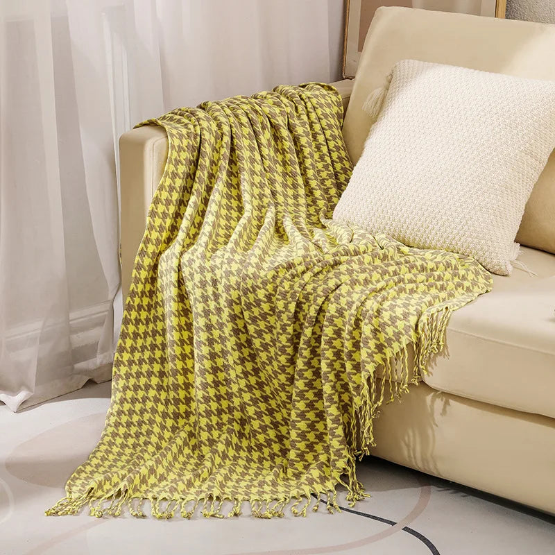Nordic Checkered Knit Throw