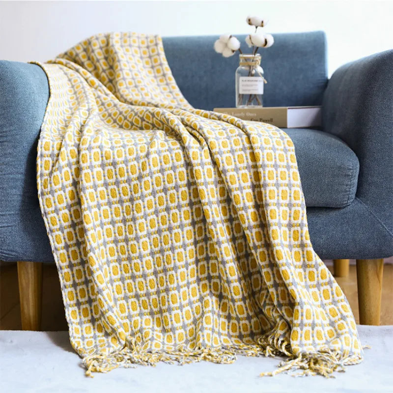 Nordic Checkered Knit Throw