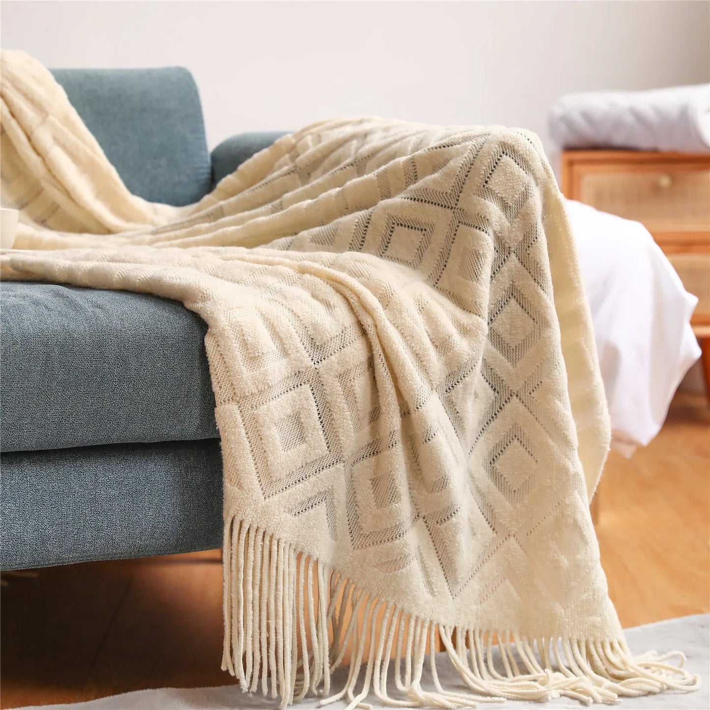 Diamond Dream Tassel Throw
