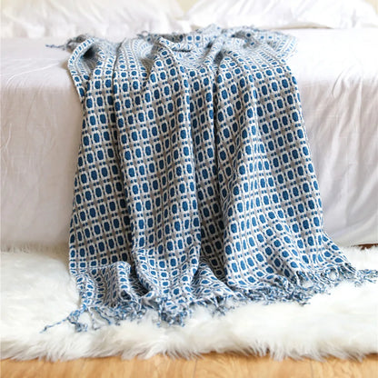 Nordic Checkered Knit Throw