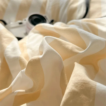 Striped Haven Quilt Set